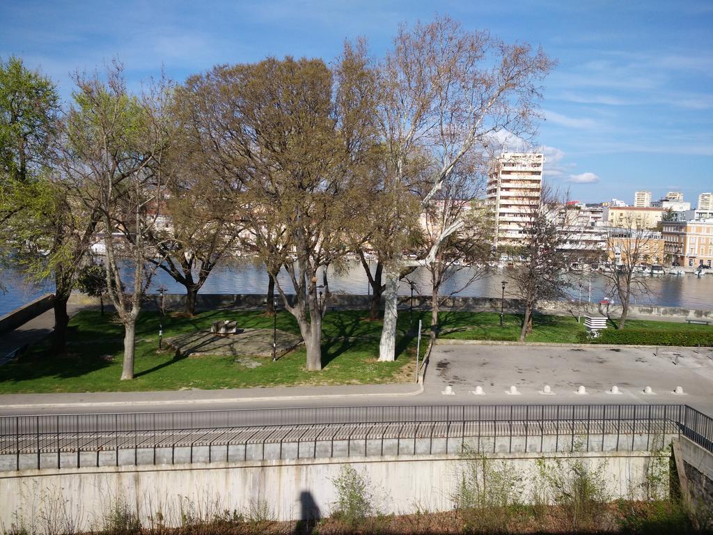 Apartament City Walls *